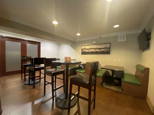 SureStay Hotel by Best Western Ontario Airport image 19