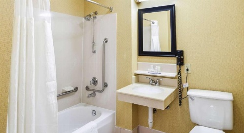 SureStay Hotel by Best Western Ontario Airport image 3
