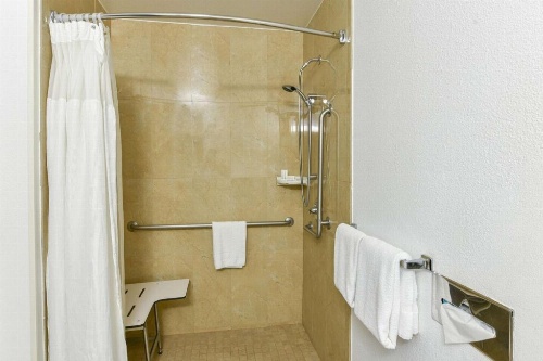 SureStay Hotel by Best Western Ontario Airport image 35