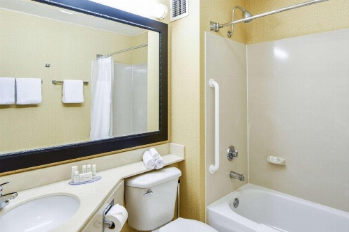 SureStay Hotel by Best Western Ontario Airport image 40